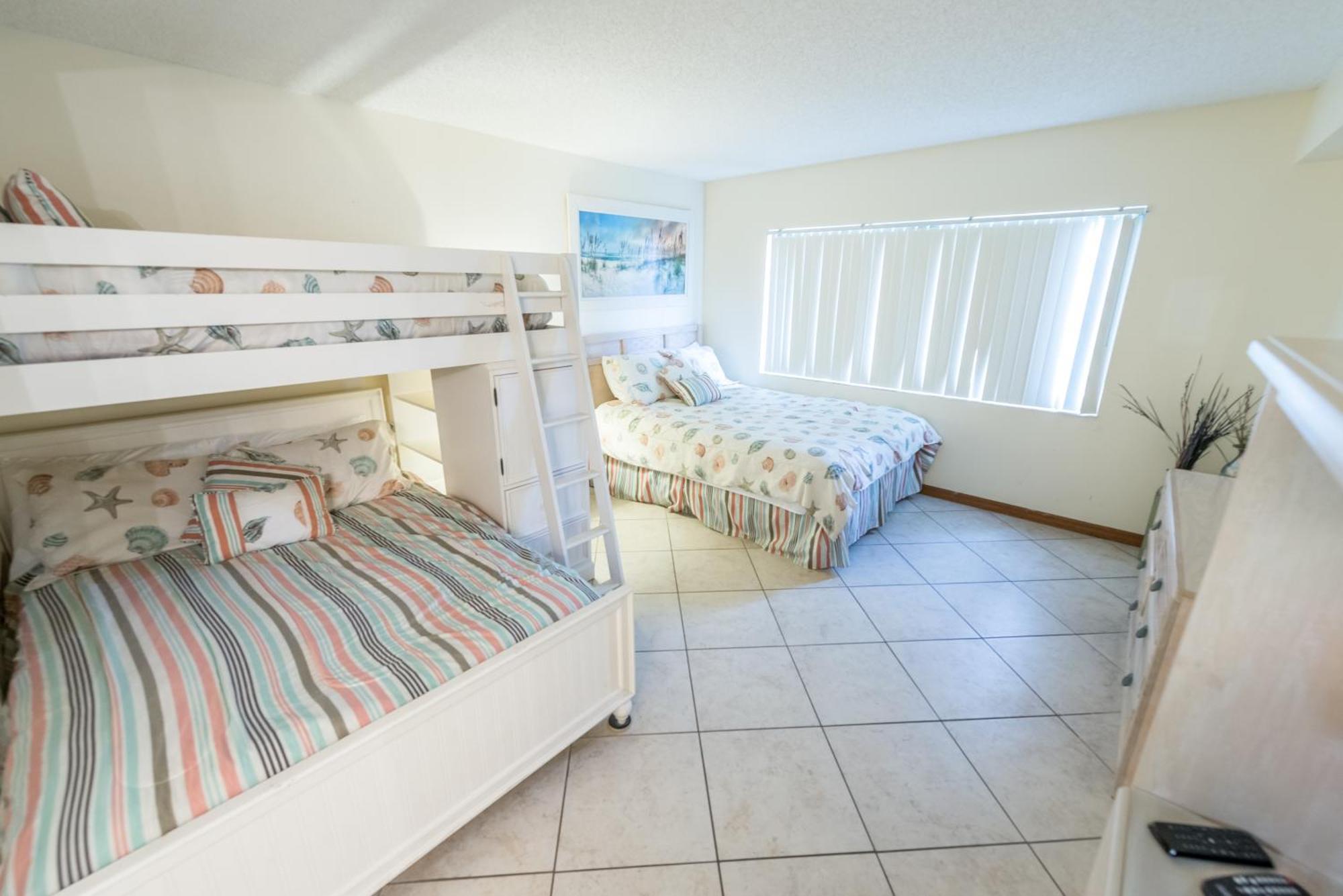 Sandcastles Cocoa Beach Rom bilde